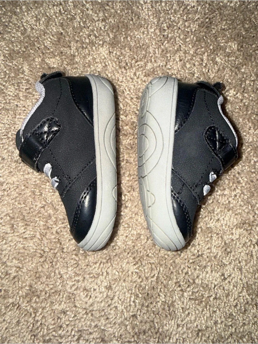 Stride Rite Shoes Size 5M